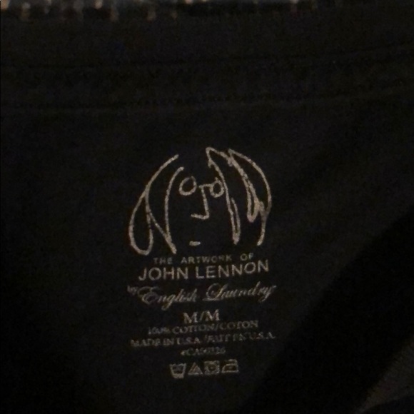 2/$20 John Lennon cell phone tee - Picture 3 of 3